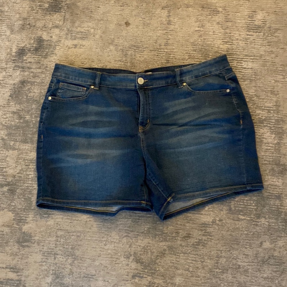 Size 20 Lane Bryant Jean shorts